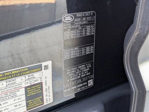 Used 2020 Land Rover Defender 110 HSE image 28