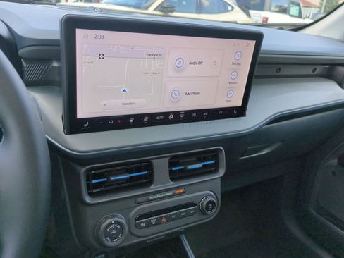 New 2025 Ford Maverick Lobo image 29