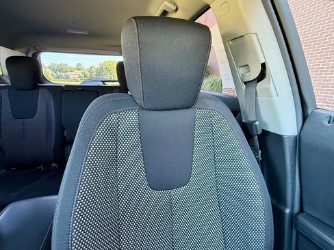Used 2017 Chevrolet Equinox LT w/ Convenience Package FWD image 34