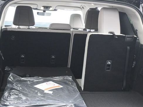 New 2026 INFINITI QX60 Luxe w/ Cargo Package AWD/4WD image 21