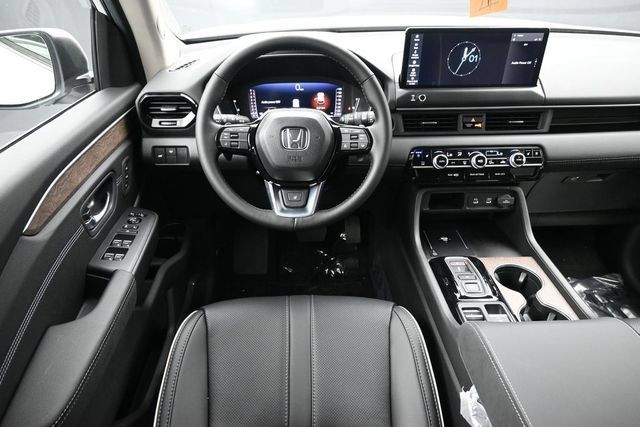 New 2026 Honda Pilot Elite image 9