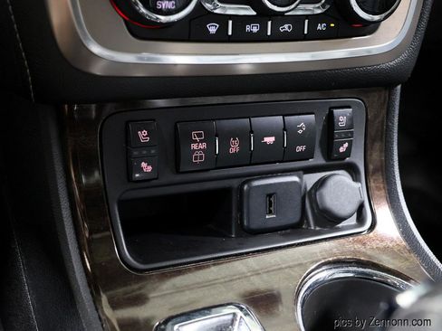 Used 2015 GMC Acadia Denali FWD image 24