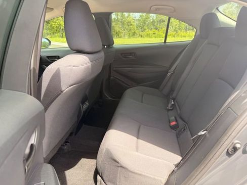 Used 2026 Toyota Corolla LE FWD image 7