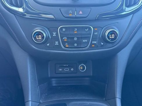 Certified 2024 Chevrolet Equinox RS FWD image 32