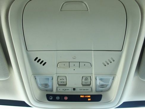 Used 2019 Cadillac XT5 Luxury image 27