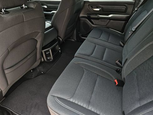 New 2026 RAM 1500 Express AWD/4WD image 11