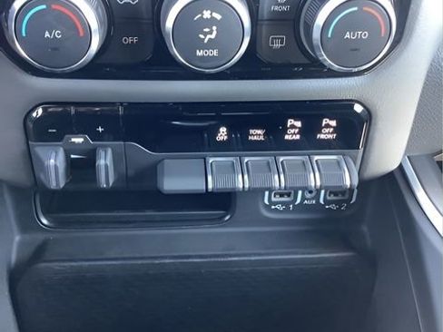 Certified 2022 RAM 1500 Big Horn image 26