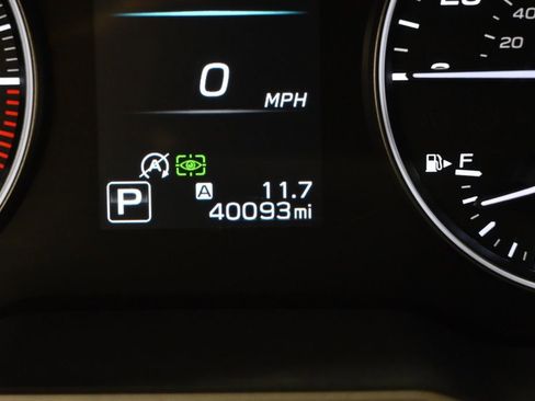 Used 2020 Subaru Outback Limited w/ Popular Package #2 image 26