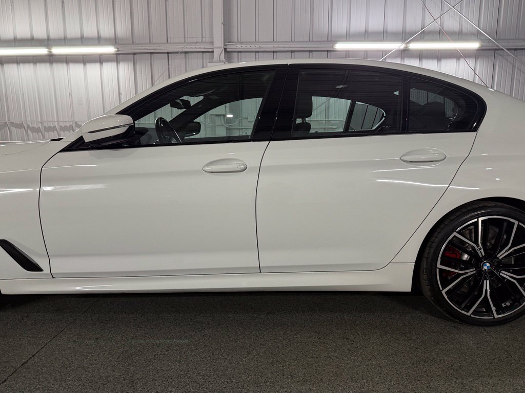 Used 2023 BMW M550i xDrive w/ Executive Package AWD/4WD image 13