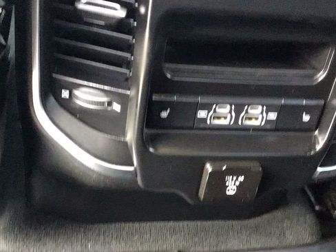 Used 2021 RAM 1500 Laramie image 20