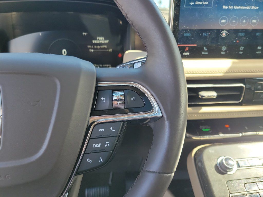 Certified 2023 Lincoln Nautilus Reserve AWD/4WD image 25