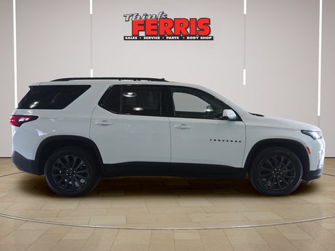 Used 2023 Chevrolet Traverse RS w/ LPO, Floor Liner Package AWD/4WD image 6