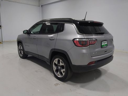 Used 2018 Jeep Compass Limited w/ Navigation Group AWD/4WD image 5