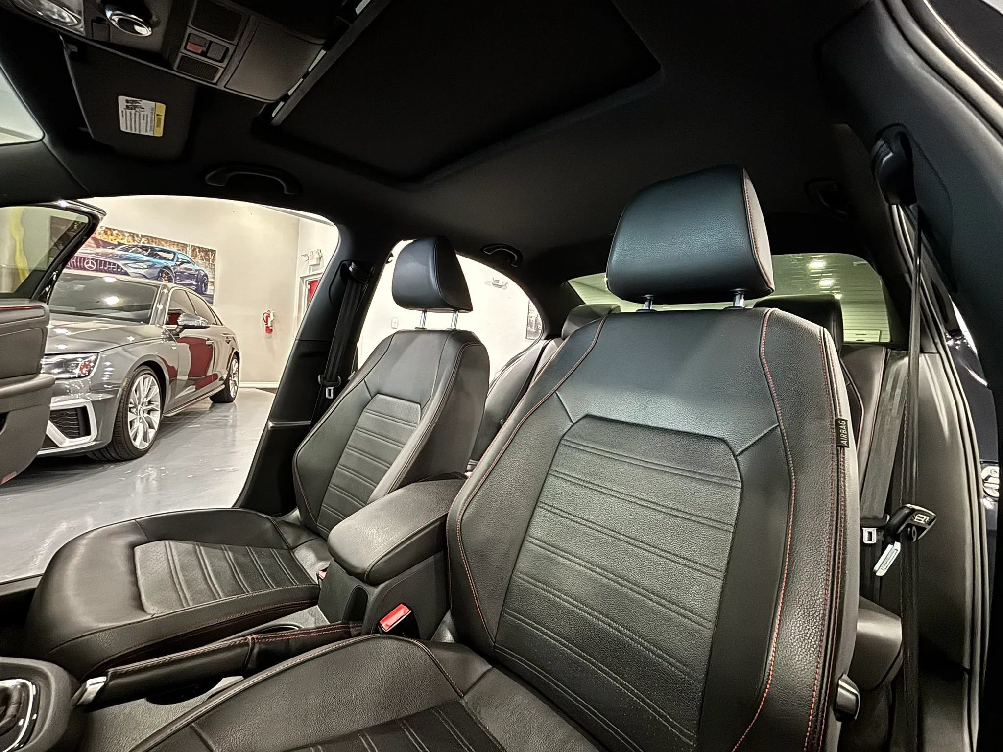 Used 2017 Volkswagen Jetta GLI FWD image 11