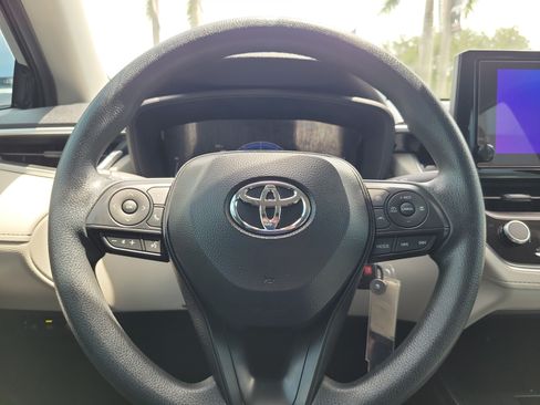 Used 2026 Toyota Corolla Cross L FWD image 23