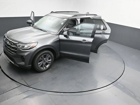 New 2026 Ford Explorer Active w/ Active Comfort Package image 33