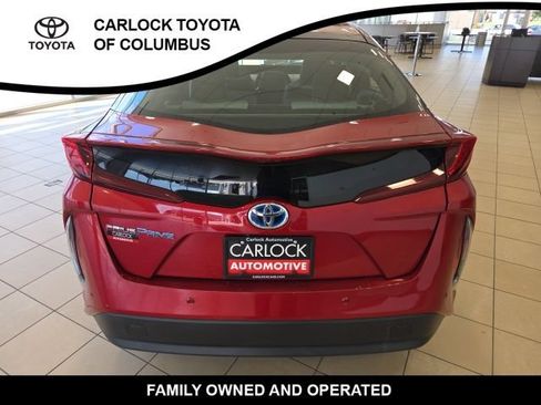 Used 2017 Toyota Prius Prime Advanced FWD image 9