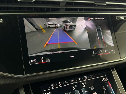 Certified 2025 Audi SQ7 Prestige w/ Prestige Package image 24