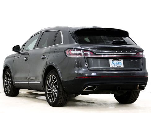 Used 2020 Lincoln Nautilus Reserve w/ Equipment Group 201A image 11