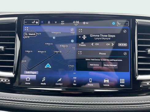 Used 2024 Chrysler Pacifica Limited w/ Uconnect Theater Family Group FWD image 24
