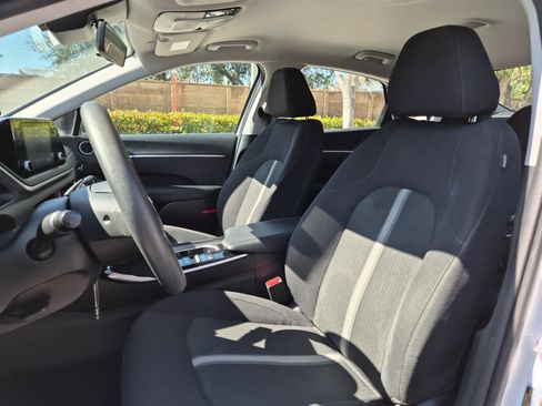 Used 2023 Hyundai Sonata SE FWD image 19
