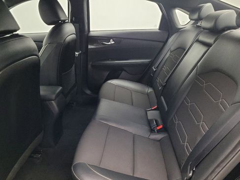 Used 2023 Kia Forte GT-Line w/ GT-Line Premium Package image 18