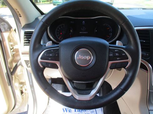 Used 2014 Jeep Grand Cherokee Limited RWD image 12