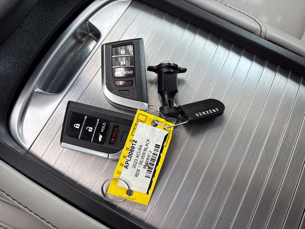 Used 2023 Acura RDX w/ Technology Package FWD image 38