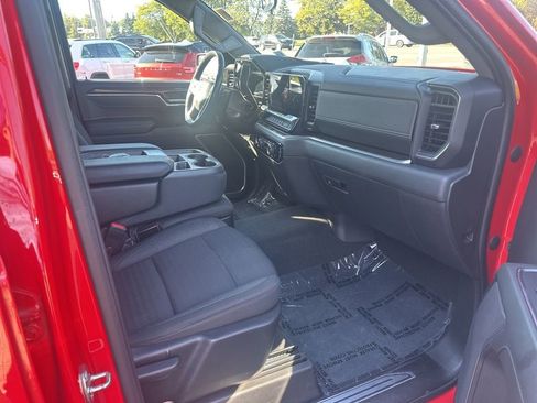 Used 2022 Chevrolet Silverado 1500 RST image 32