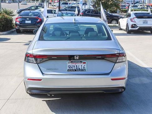 Used 2023 Honda Accord EX image 6