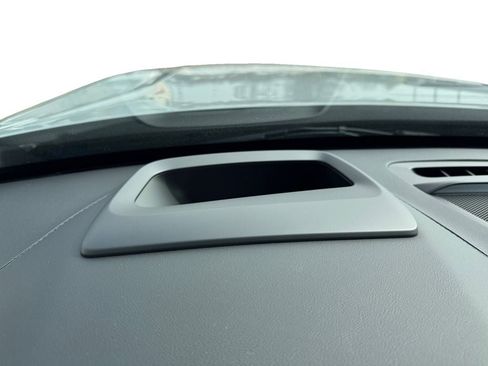 New 2026 Volvo XC90 T8 Ultra w/ Protection Package Premier image 18