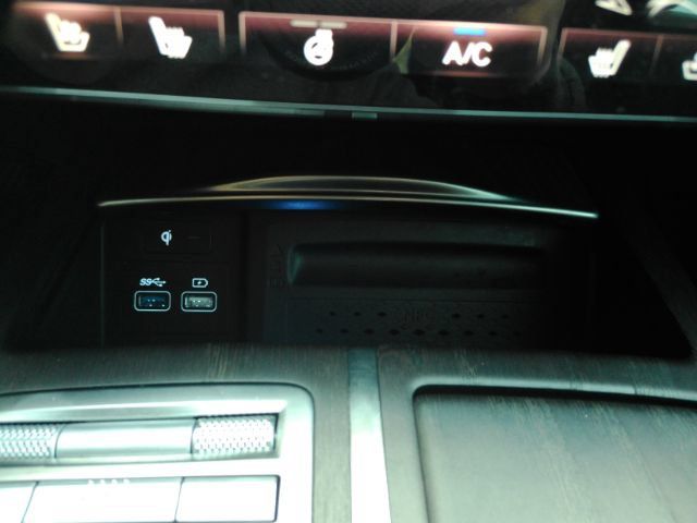 Used 2022 Genesis G80 2.5T w/ Prestige Package RWD image 53