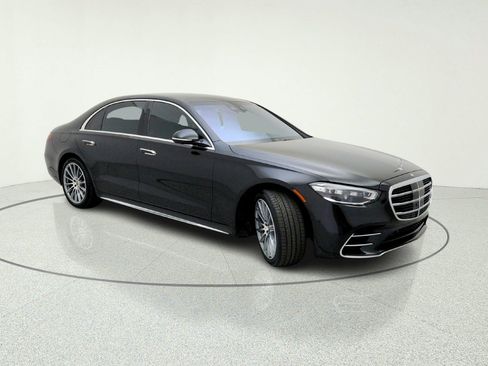 Certified 2023 Mercedes-Benz S 580 4MATIC Sedan image 5