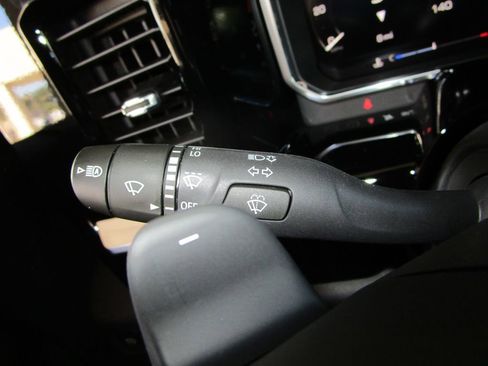 New 2026 GMC Sierra 1500 Elevation image 33