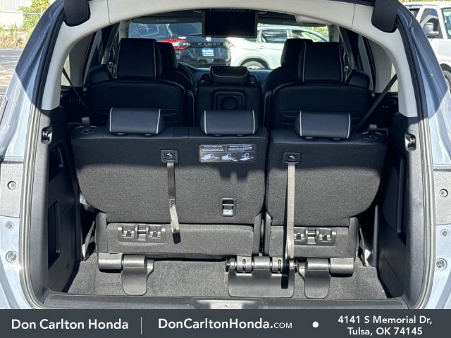 New 2027 Honda Odyssey Touring image 8