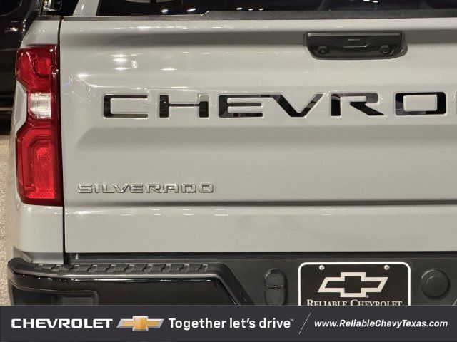 Used 2024 Chevrolet Silverado 1500 LT Trail Boss AWD/4WD image 7