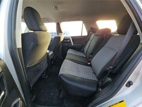 Used 2024 Toyota 4Runner SR5 AWD/4WD image 9
