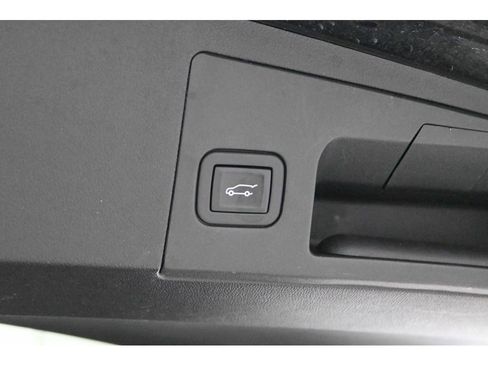 Used 2024 Cadillac XT5 Premium Luxury w/ Technology Package image 61