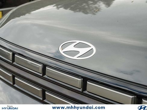New 2026 Hyundai Santa Fe SE FWD image 9
