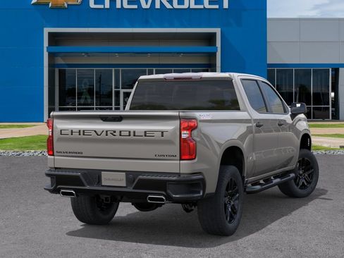 New 2026 Chevrolet Silverado 1500 Custom Trail Boss w/ LPO, Dark Essentials Package AWD/4WD image 4