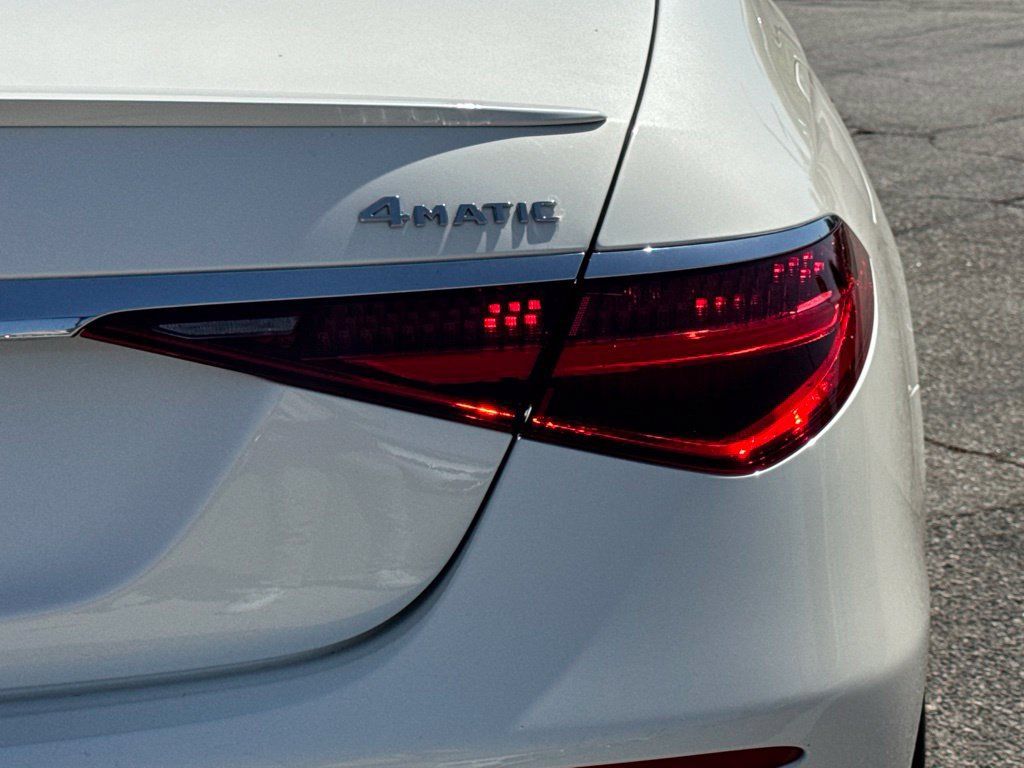 Certified 2023 Mercedes-Benz S 500 4MATIC image 15