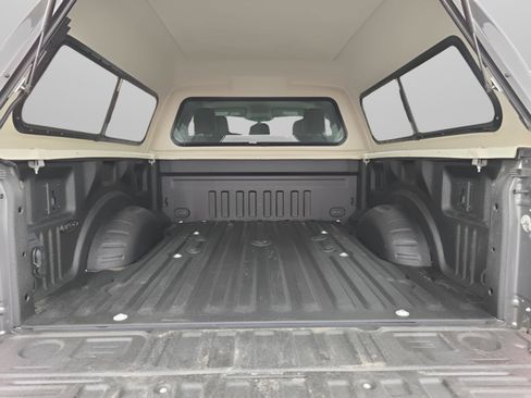 Used 2023 Ford F350 XLT image 7