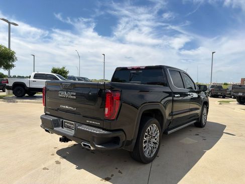 Used 2023 GMC Sierra 1500 Denali Ultimate AWD/4WD image 5
