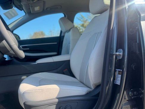 New 2026 Hyundai Sonata SEL AWD/4WD image 17