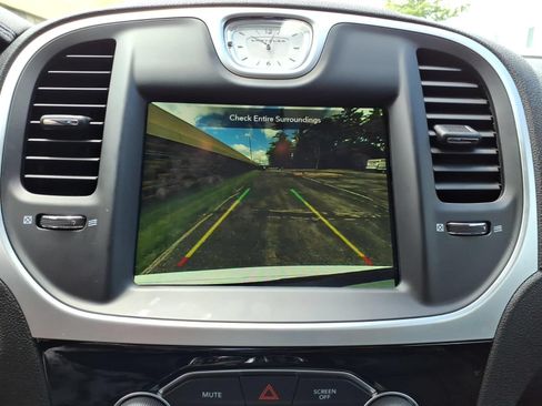 Used 2023 Chrysler 300 Touring L w/ Popular Equipment Group AWD/4WD image 25