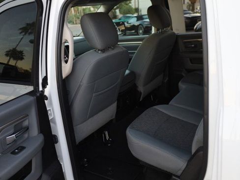 Used 2019 RAM 1500 Big Horn image 35