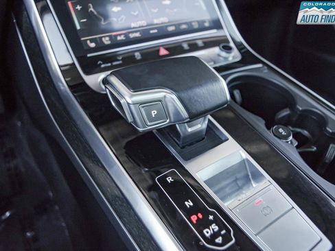 Used 2021 Audi Q8 Prestige w/ Prestige Package AWD/4WD image 19