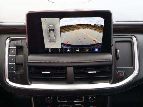 Used 2022 Chevrolet Tahoe Z71 w/ Z71 Off-Road Package image 33