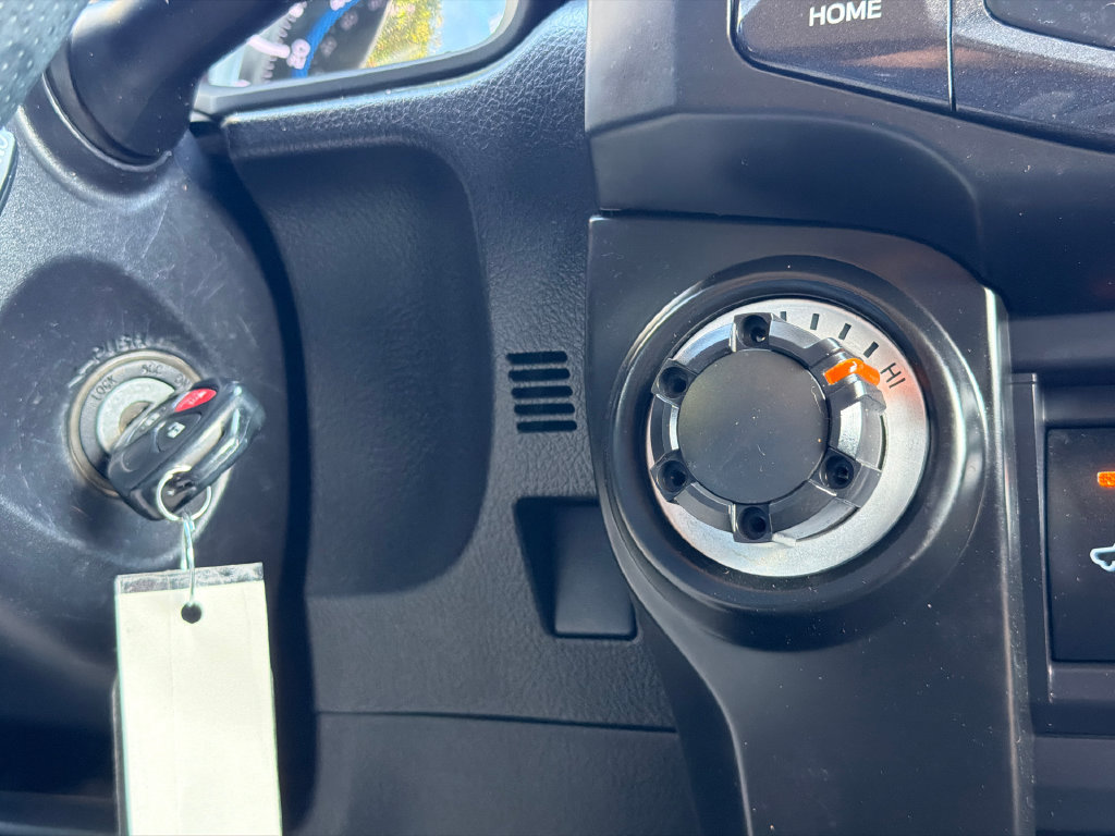 Used 2016 Toyota 4Runner Trail AWD/4WD image 27