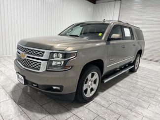 Used 2019 Chevrolet Suburban LT w/ LT Signature Package video 1